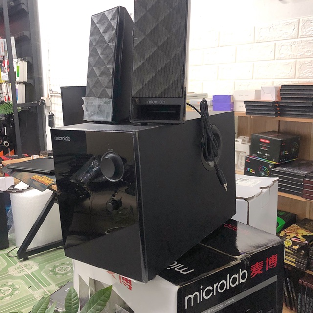 Loa Microlab m300 2.1