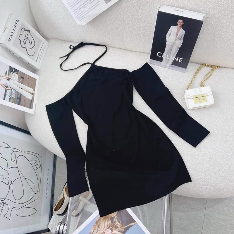 ĐẦM BODY ĐEN CỔ YẾM RỚT VAI TAY DÀI KTGIMI ( Kèm ảnh thật)