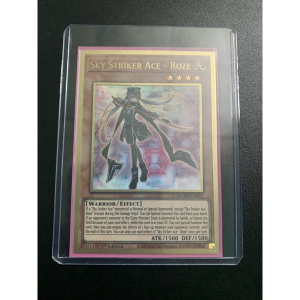 Bài yugioh: sky striker- roze