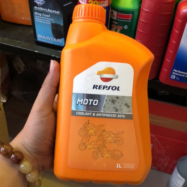 Nước làm mát Repsol Colant Antifreeze 50% chai 1L