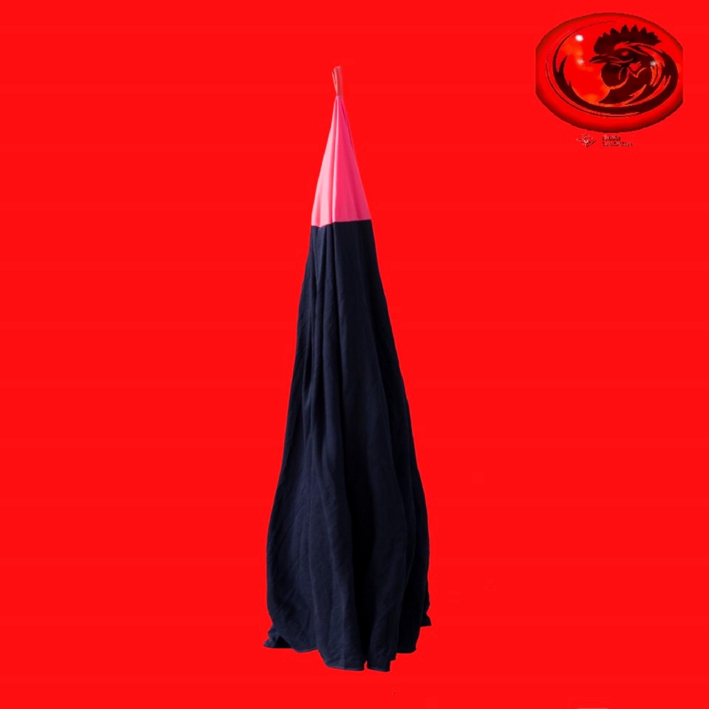 Mùng chống mưa cho gà đá