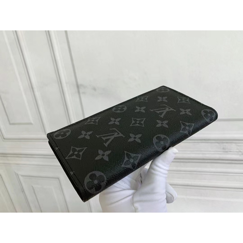 Sẵn sàng giao hàng Ví nam mới của Louis Vuitton LV có hộp 62665