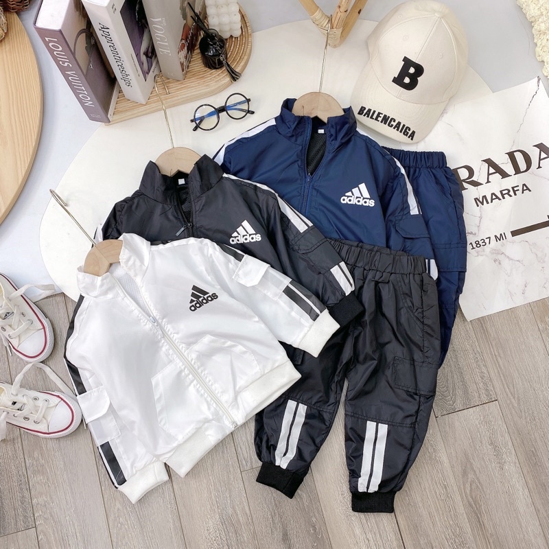 Bộ quần áo , bộ gió thể thao adidas khoẻ khoắn vừa ấm áp vừa thời trang cho bé trai bé gái từ 9-20kg