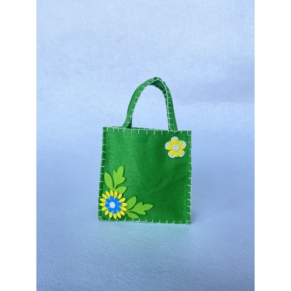 5 túi xách thủ công handmade- 15x 25cm- Đồ dùng mầm non bằng nỉ