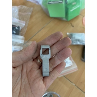 Chốt cửa máy giặt lg