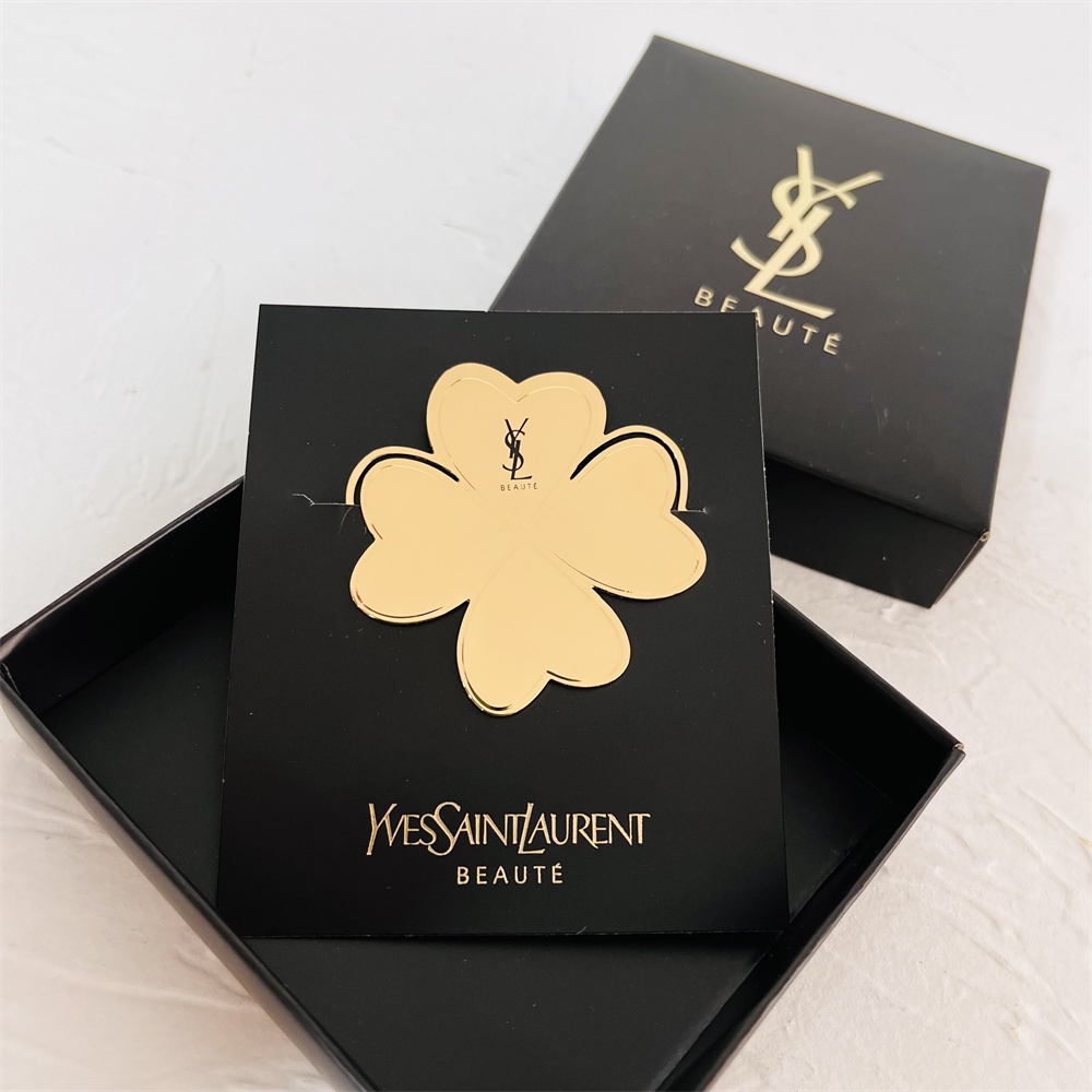 Hộp Đánh Dấu Trang Sách Kim Loại Hình Cỏ Bốn Lá Mới