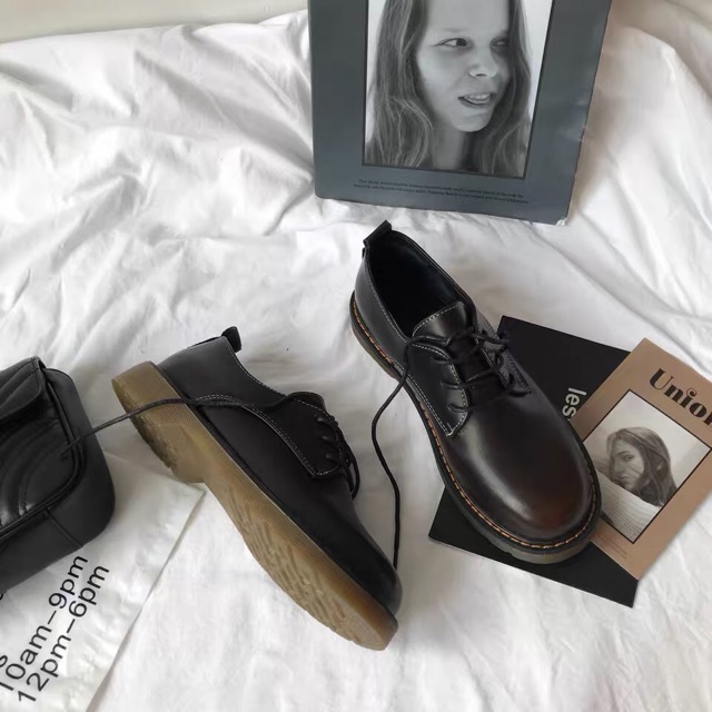 (Có sẵn) Giày oxford thắt dây 2 màu | BigBuy360 - bigbuy360.vn