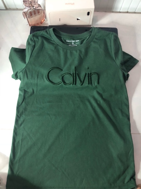 Áo thun cotton màu rêu