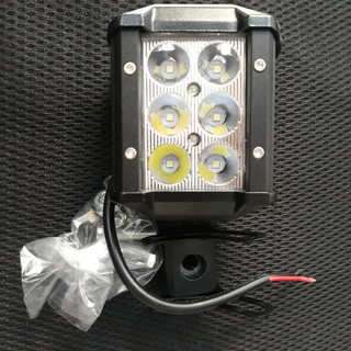 ĐÈN TRỢ SÁNG C6 6 LED 30W