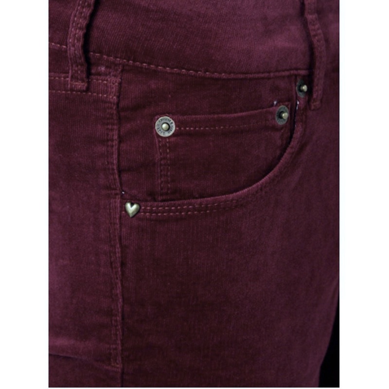 Quần Nhung Gân Skinny EARTH Music&Ecology Hàng Xuất Dư Nhật Xịn Cao Cấp Dáng Ôm Chất Mịn