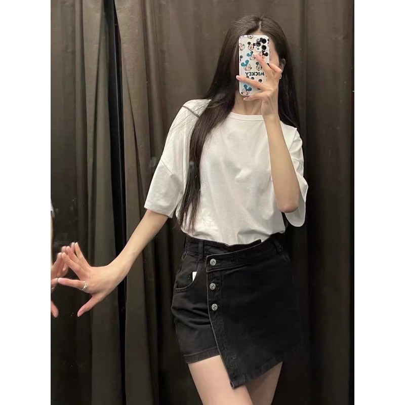 {Có sẵn} Quần short bò giả váy cúc vạt chéo