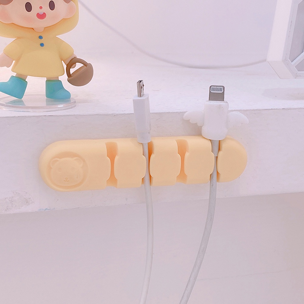 Giá đỡ dây cáp đa năng 4 lỗ tiện dụng