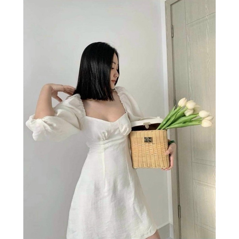 Đầm Xinh LYLY MINI DRESS Thiết kế hở lưng đan dây thanh lịch chất linen thun dày dặn có sẵn mút ngực | BigBuy360 - bigbuy360.vn