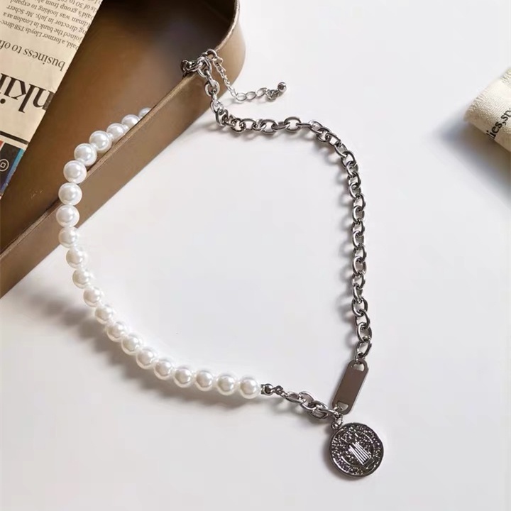 Vòng Cổ Choker Đính Ngọc Trai Phong Cách Hiphop Cá Tính