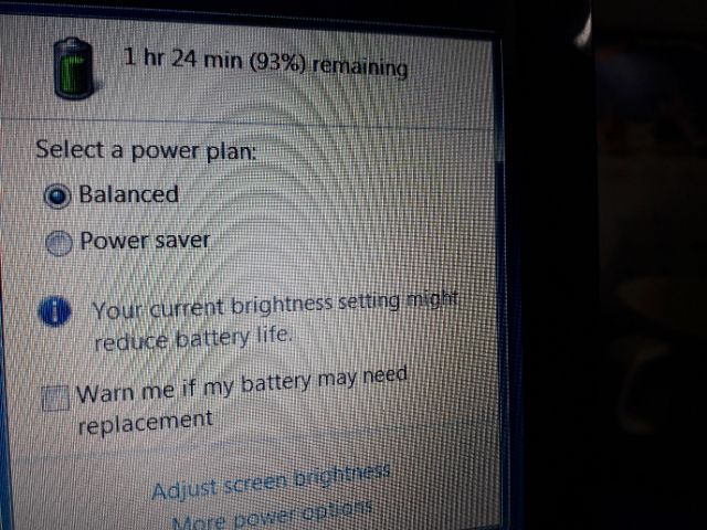 Laptop acer D725 xuất Mỹ, giá rẻ