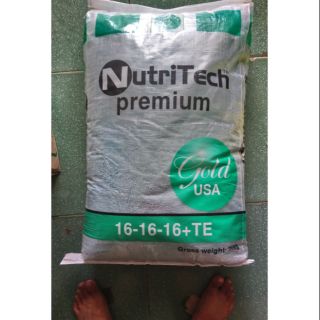 Phân bón 16 -16-16+TE 2kg