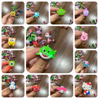 Sticker lò xo loại có đèn nhấp nháy gắn dép sục Cá Sấu