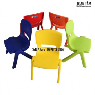 ghế nhựa đúc cho bé mầm non mẫu giáo nhập khẩu