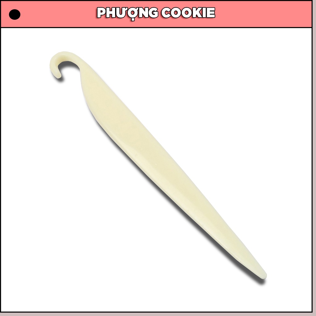 Que lấy bánh, tách bánh ra khỏi khuôn 22 cm - Phượng Cookie