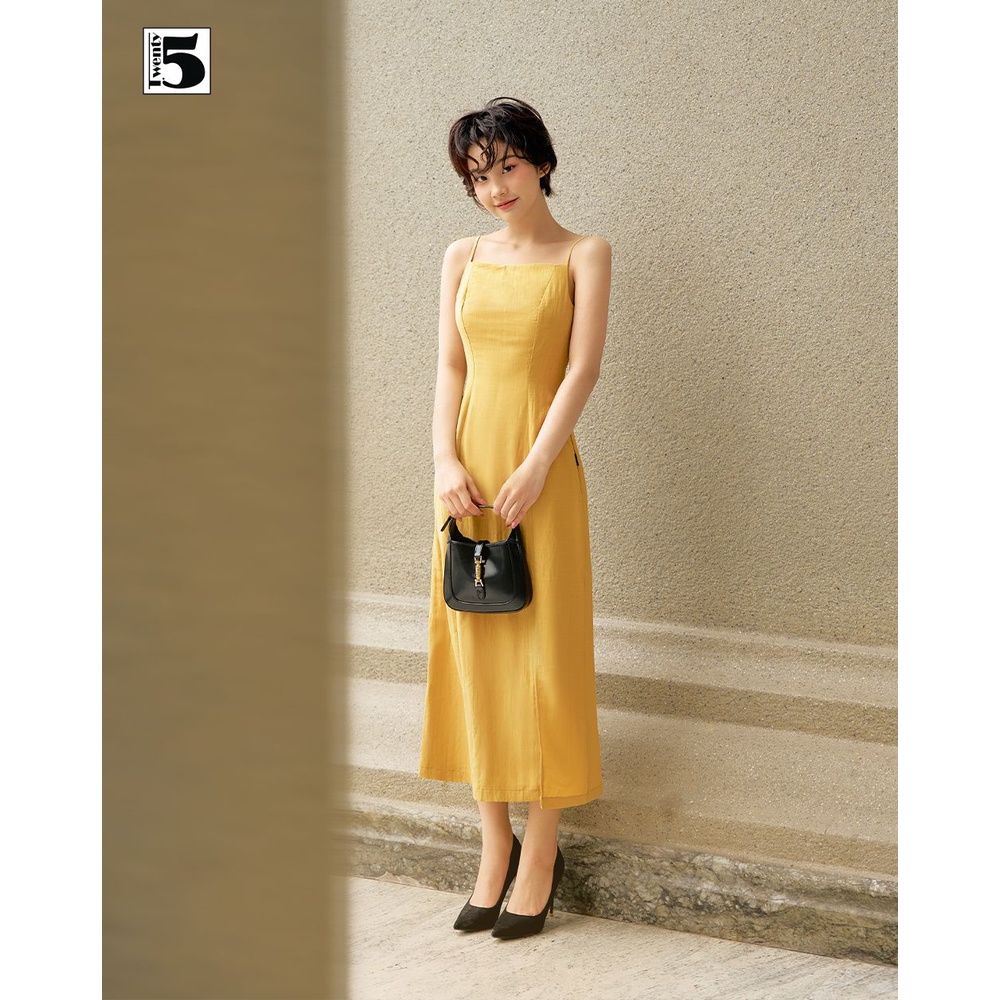 Đầm 2 dây cúp ngực dáng ôm xẻ vạt lệch chất đũi mát Twentyfive N2126