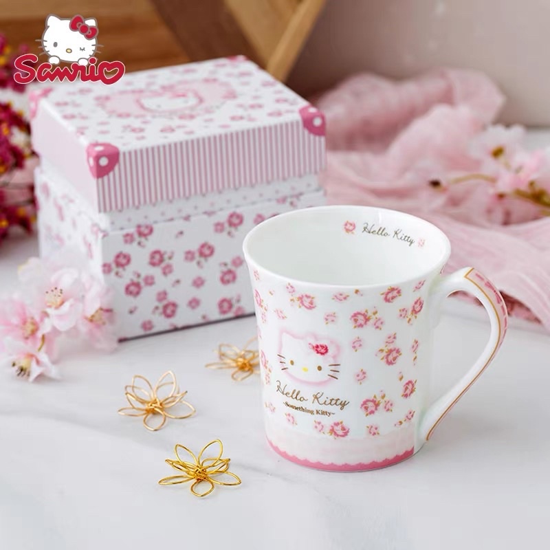 LY GỐM SỨ HELLO KITTY CÓ QUAI