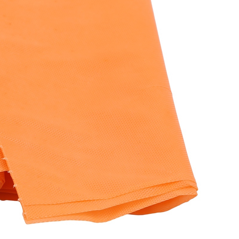 1 Khăn Trải Bàn Màu Trơn Tiện Lợi