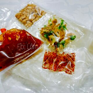 Bánh tráng chấm me