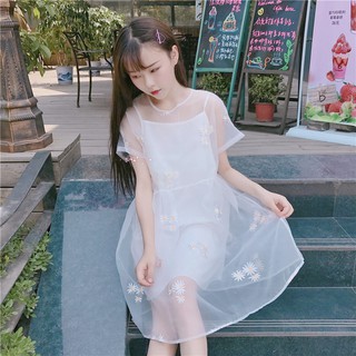 Đầm tiểu thư ulzzang