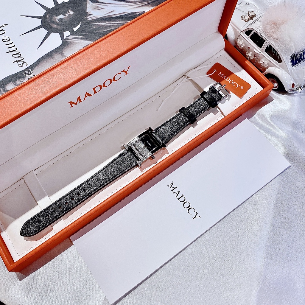 Đồng Hồ Nữ Madocy Chính Hãng Màu Đen