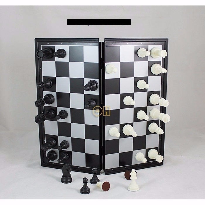 Bàn cờ vua nam châm