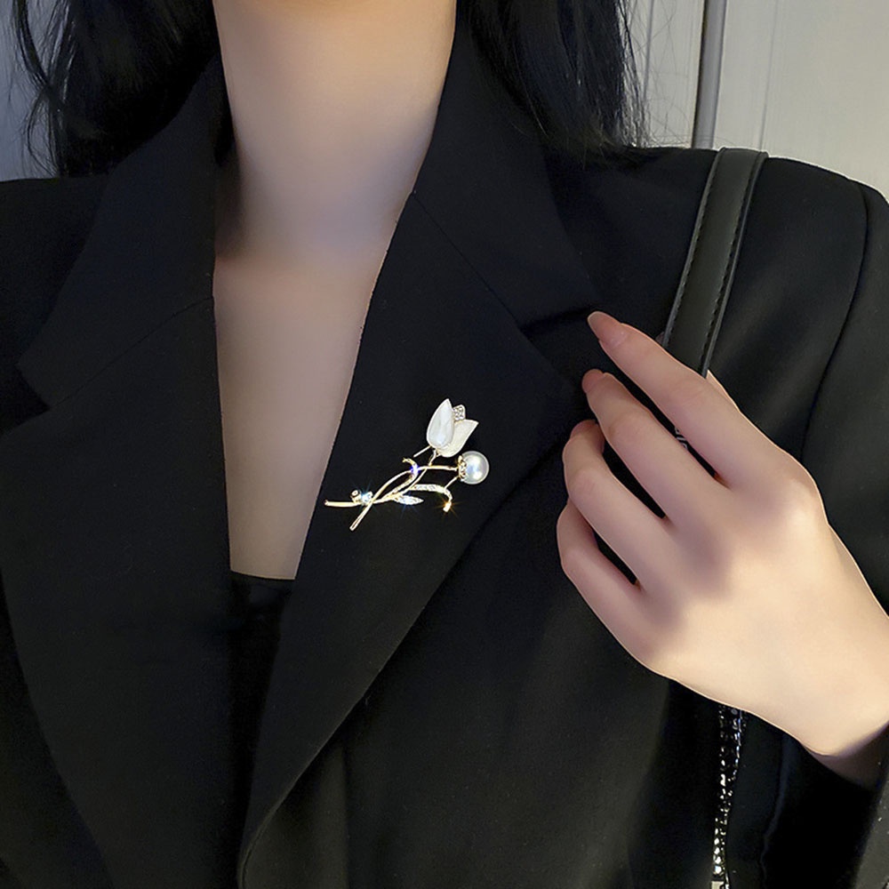 Trâm Cài Áo Hình Hoa Tulip Bằng Kim Loại Thời Trang Cho Nữ