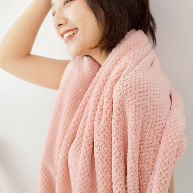 Khăn Tắm Cao Cấp Với Sợi Bông Cotton Siêu Dày Mềm Mịn, Thấm Hút Tốt Kích Thước 70x140cm – K1