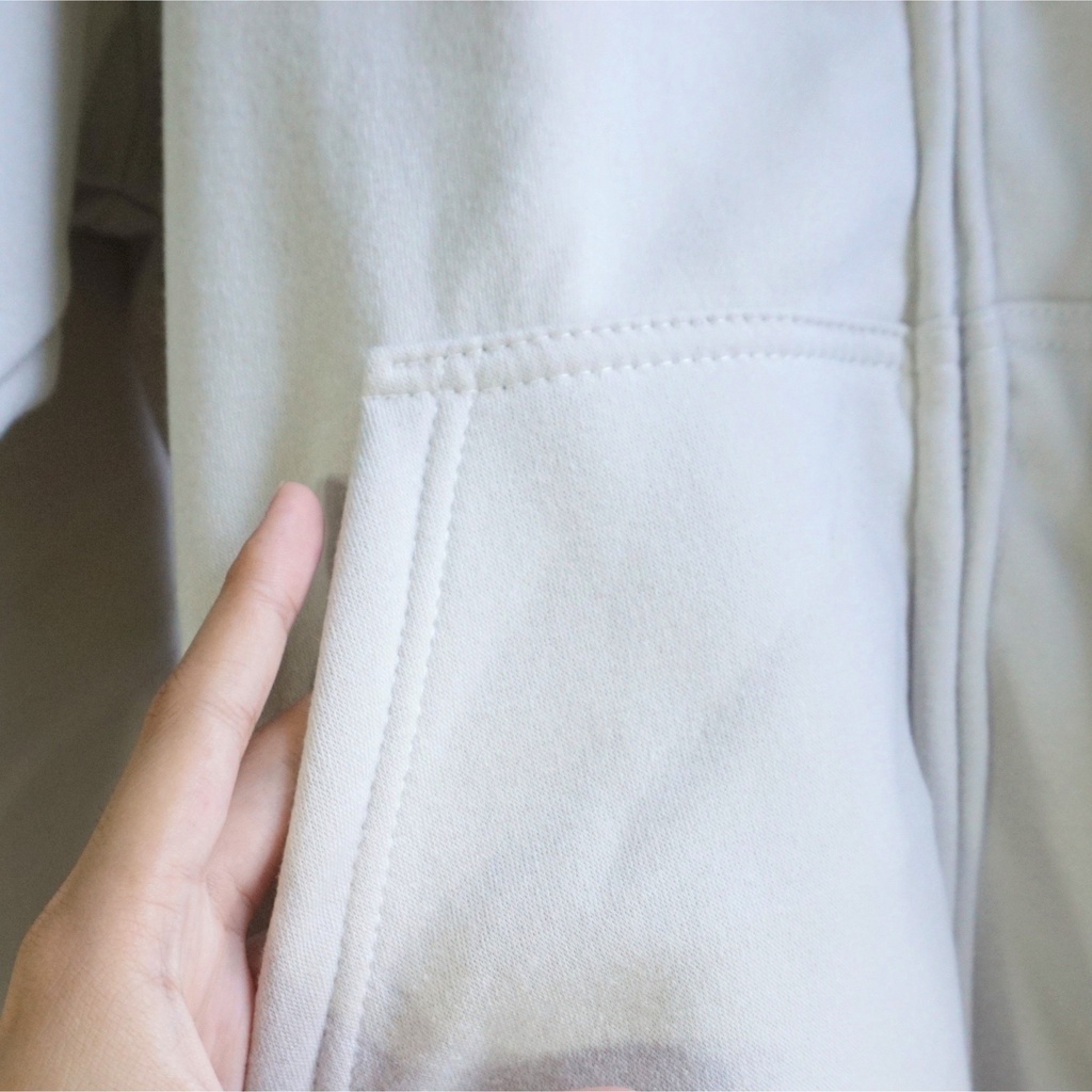 [sẵn] Áo khoác tay dài form rộng in chữ IN (ảnh thật tại shop) Tanazi Closet