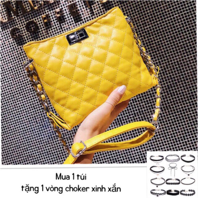 Mua túi xách nữ trần trám khoá cài hottrend tặng vòng choker xinh xắn