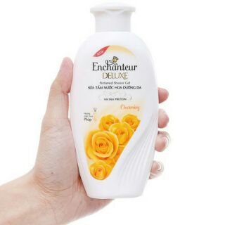 SỮA TẮM ENCHANTEUR CHARMING 180g