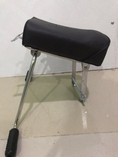Ghế ngồi xe số không tựa cho bé