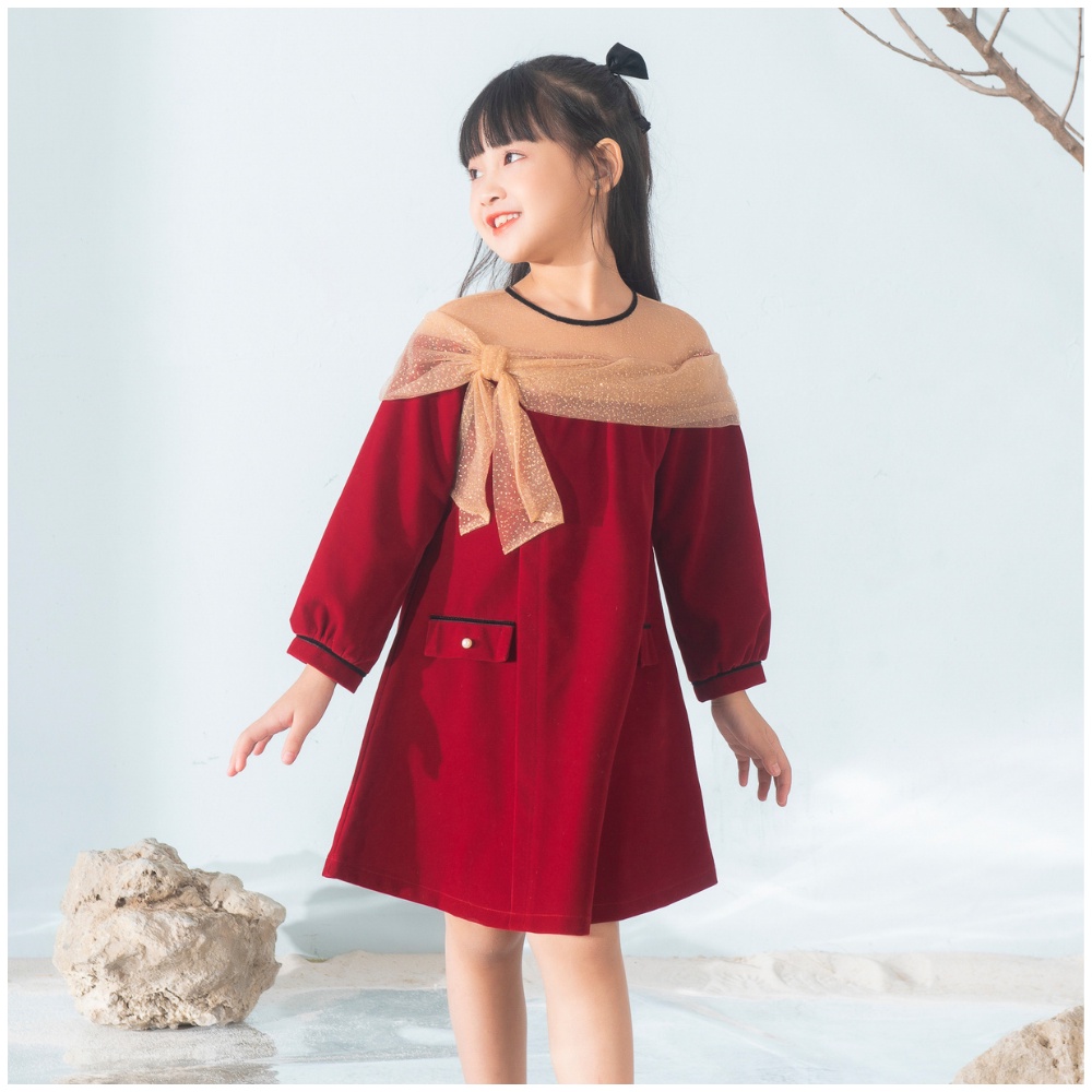 Váy nhung đỏ cổ voan nơ ngực Cherry 137KIDs thiết kế cho bé gái