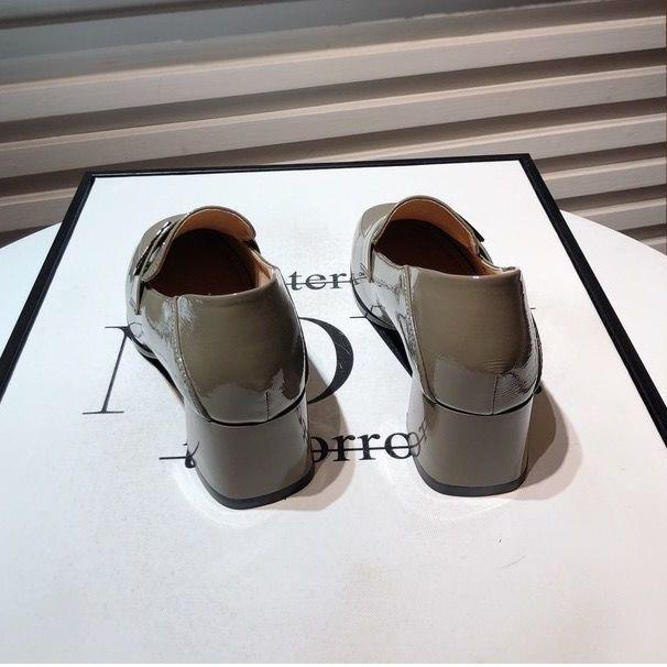 Giày Da Mũi Vuông Gót Dày Vừa Phối Khóa Kim Loại Kiểu Anh Thời Trang Mùa Xuân Cho Nữ