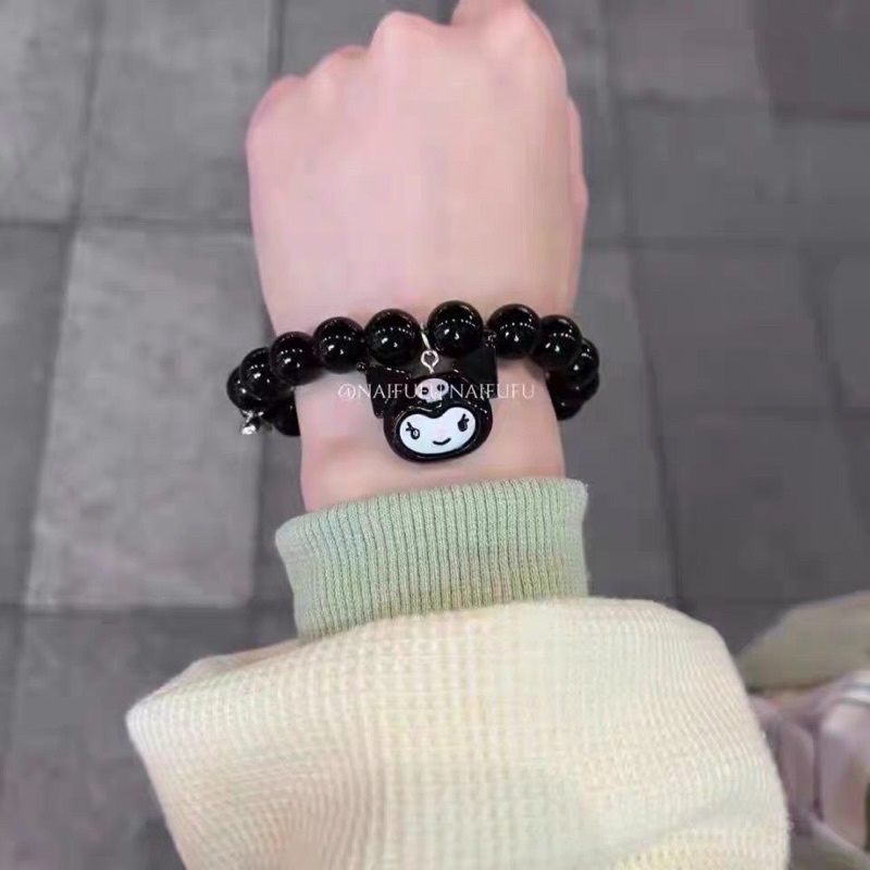 vòng tay dây sạc ngọc 2 màu trắng đen dễ thương- vòng đôi nam châm dễ thương hot tiktok | BigBuy360 - bigbuy360.vn