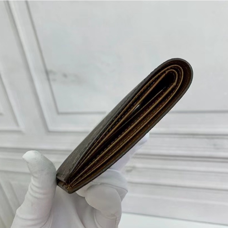 Sẵn sàng giao hàng Ví nam mới của Louis Vuitton LV có hộp