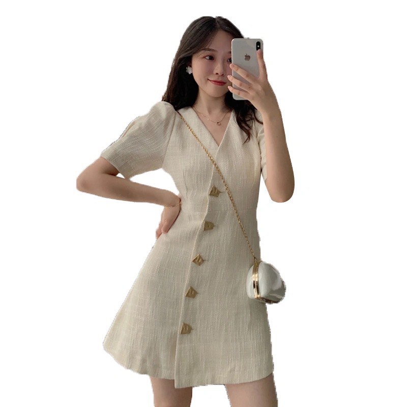 Váy dự tiệc tiểu thư tay bồng đính cúc sang chảnh | BigBuy360 - bigbuy360.vn