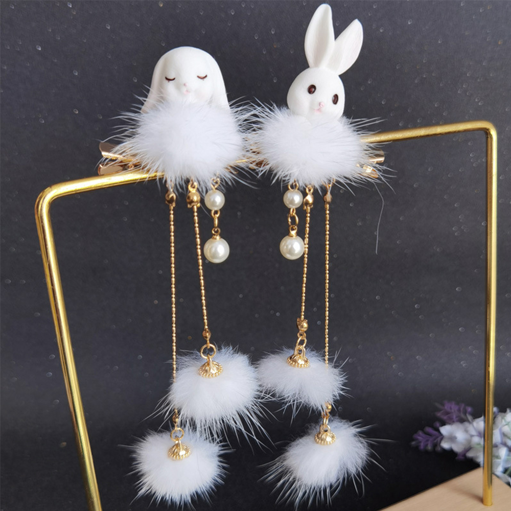 Kẹp Tóc Đính Quả Bông Dễ Thương Cho Nữ