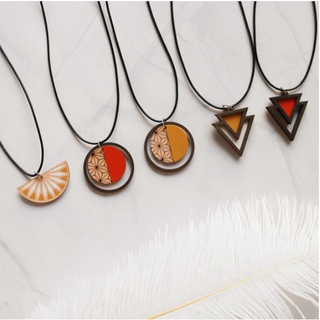 Vòng Cổ Gỗ Họa Tiết Boho Vintage