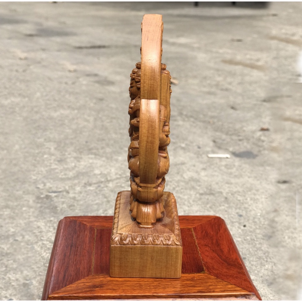 Tượng để xe ô tô , để bàn phật Hư Không Tạng Bồ Tát bằng gỗ bach xanh - Tuổi Sửu tuổi Dần - BẢO HÀNH VÀ ĐỔI TRẢ