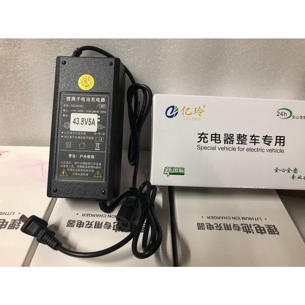 Bộ sạc pin LiFePO4 Lithium Phosphate 4S / 12V 8S / 24V 12S / 36V 16S / 48V LiFePO4 Tiêu chuẩn nhà má