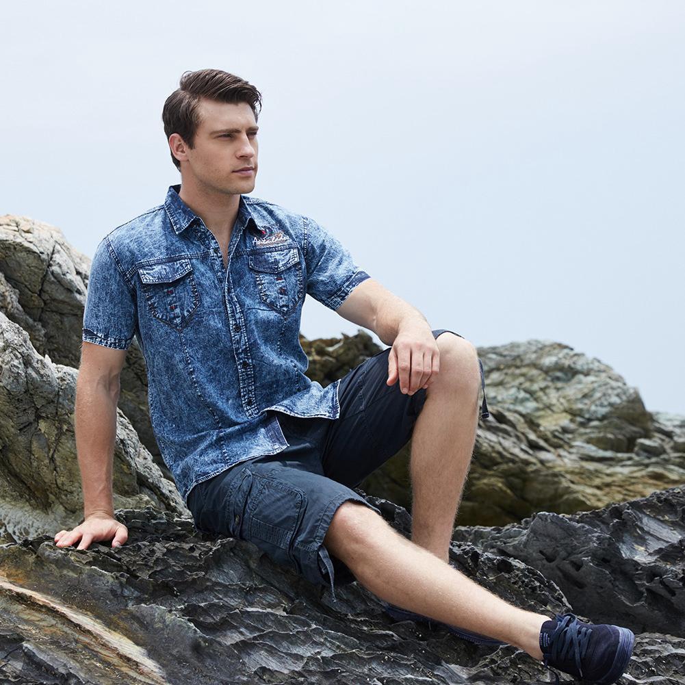 Áo jean thời trang nam ngắn tay bâu cánh én kiểu dáng cổ điển lịch lãm | BigBuy360 - bigbuy360.vn