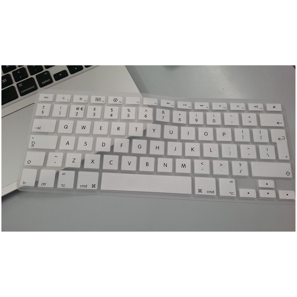Miếng lót bàn phím macbook Air 13 inch