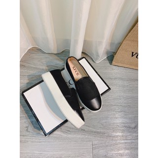 Giày slipon da lộn