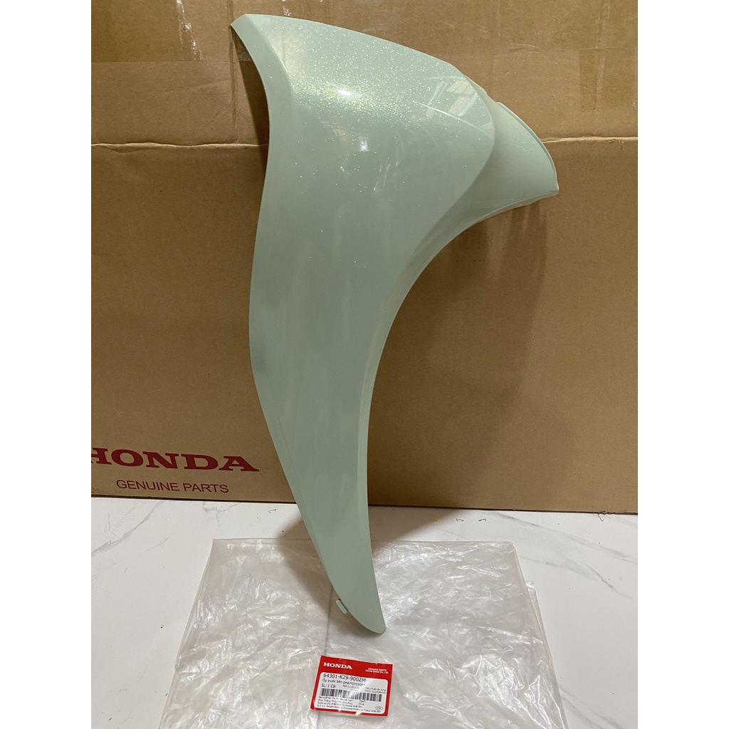 Cánh yếm bên phải - bửng yếm HONDA SH MODE năm 2015-2016-2018 màu xanh Cốm. 64301K29900ZM