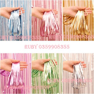 rèm kim tuyến trang trí